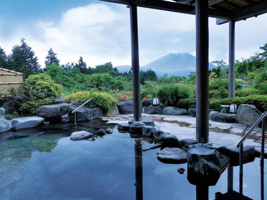 80P1VM/17: Un onsen en bolas